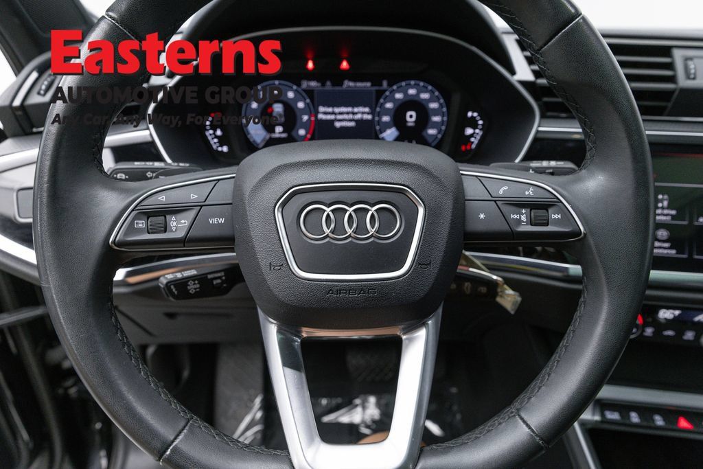 Used 2025 Audi Q3 2.0T Premium AWD/4WD image 12