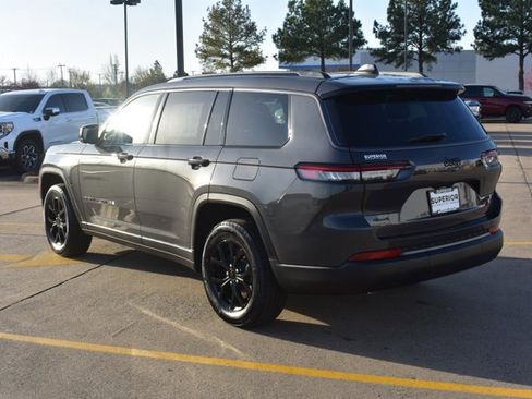 New 2026 Jeep Grand Cherokee L 4WD image 8