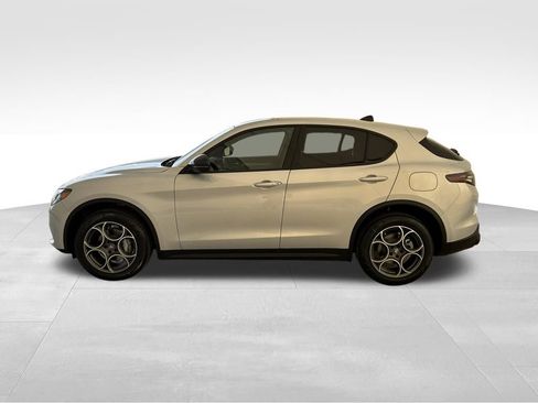 New 2025 Alfa Romeo Stelvio Sprint w/ Convenience Package image 18