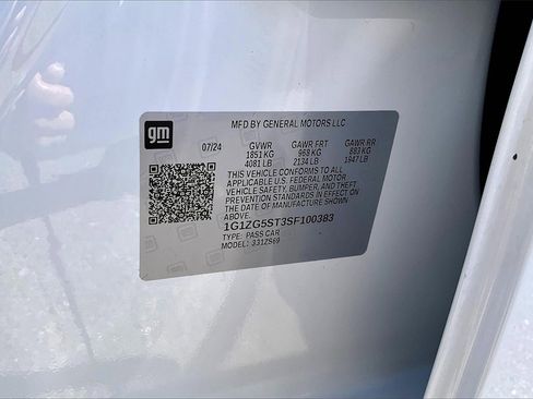 Used 2025 Chevrolet Malibu RS image 34