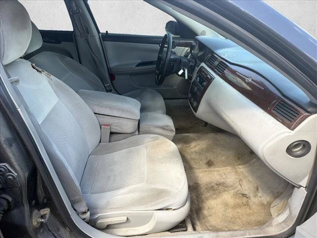 Used 2010 Chevrolet Impala LT FWD image 19