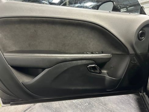 Used 2016 Dodge Challenger SRT Hellcat image 12