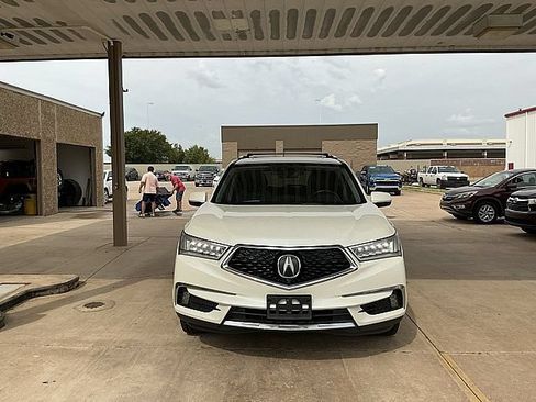 Used 2017 Acura MDX FWD w/ Advance & Entertainment image 2