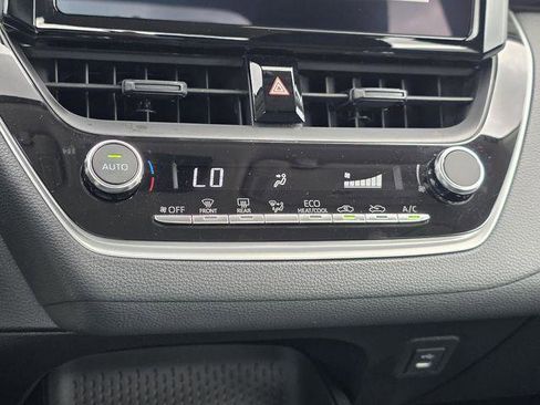 Certified 2025 Toyota Corolla LE FWD image 16