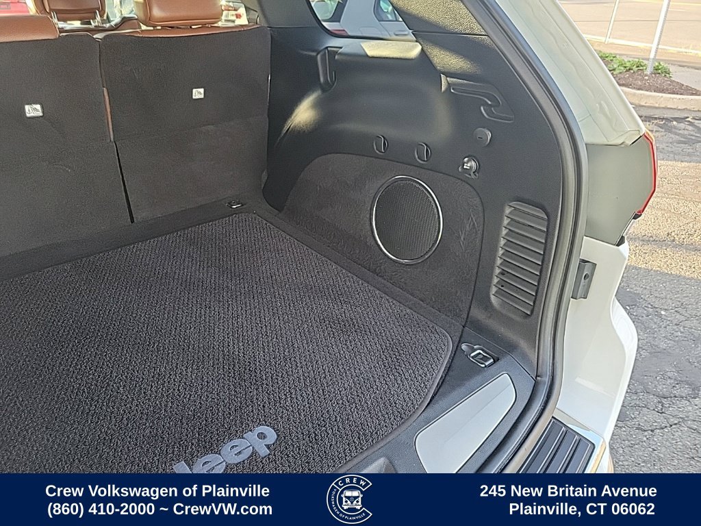 Used 2019 Jeep Grand Cherokee Summit AWD/4WD image 54