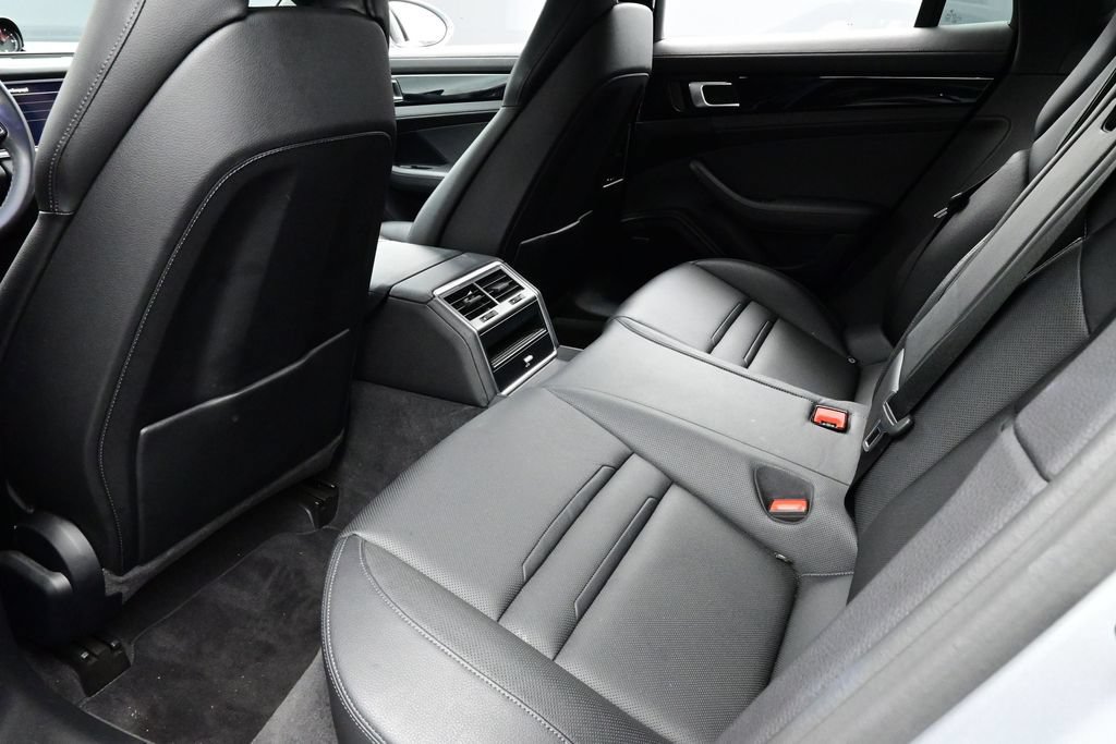 Certified 2023 Porsche Panamera 4 AWD/4WD image 15