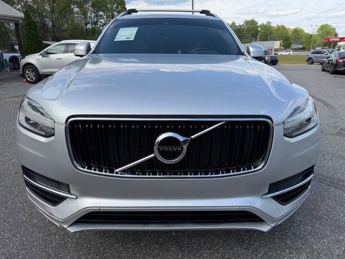 Used 2019 Volvo XC90 T6 Momentum w/ Protection Package Premier image 4