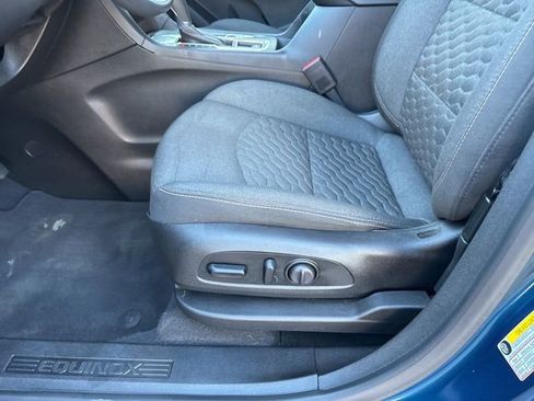 Used 2019 Chevrolet Equinox LT image 27