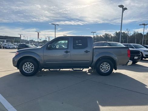 Used 2019 Nissan Frontier SV w/ Value Truck Package image 5