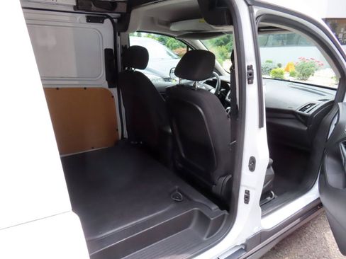 Used 2018 Ford Transit Connect XLT FWD image 20
