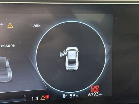 Used 2024 Hyundai Ioniq 6 Limited image 18