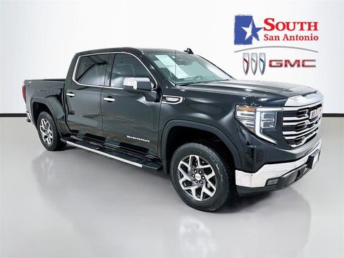Used 2024 GMC Sierra 1500 SLT AWD/4WD image 1