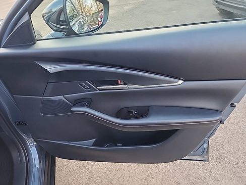 Certified 2023 MAZDA CX-30 AWD 2.5 S w/ Preferred Package image 22