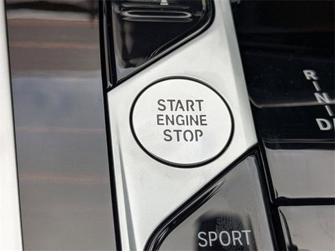 New 2026 BMW X6 xDrive40i image 32