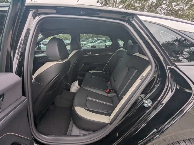 New 2027 Kia K5 GT-Line image 14