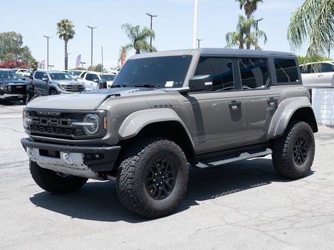 Used 2025 Ford Bronco Raptor AWD/4WD image 8