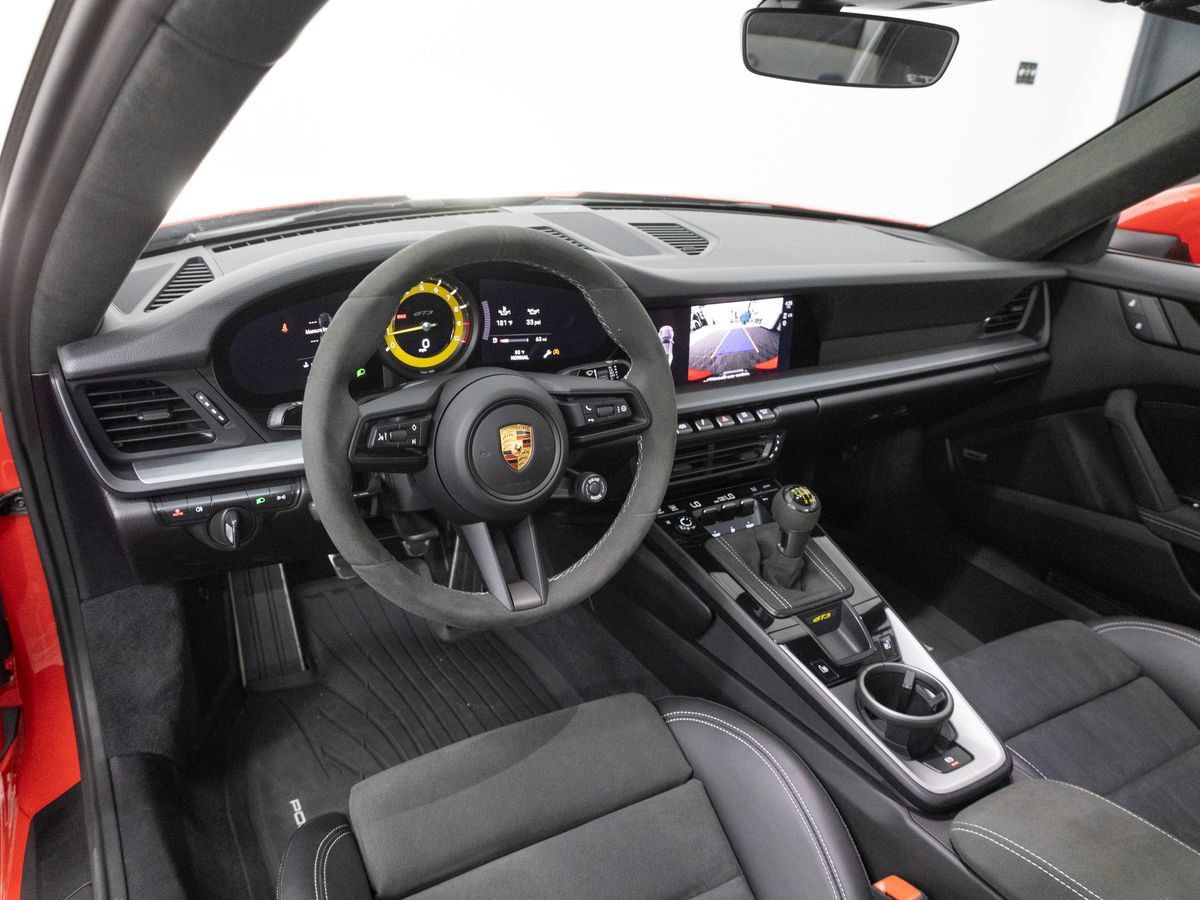 Certified 2023 Porsche 911 GT3 RWD image 4