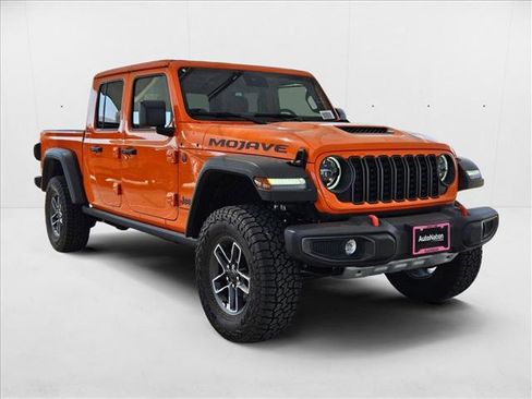 New 2025 Jeep Gladiator Mojave image 7
