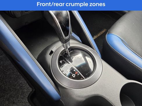 Used 2013 Hyundai Veloster Turbo image 25