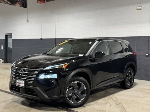 Used 2025 Nissan Rogue SV image 29