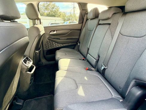 Used 2020 Hyundai Santa Fe SE w/ Cargo Package image 10