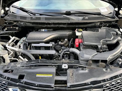 Used 2019 Nissan Rogue Sport S FWD image 30