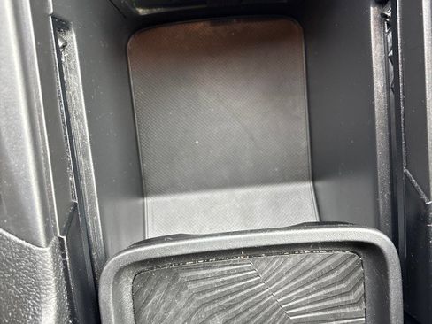 Used 2017 Honda CR-V Touring image 16