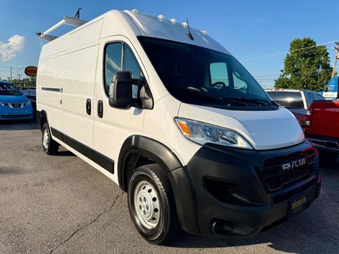 Used 2023 RAM ProMaster 2500 FWD image 7