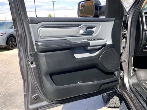 Used 2019 RAM 1500 Big Horn image 22