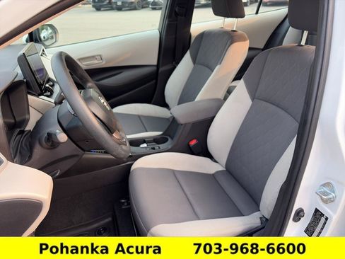 Used 2025 Toyota Corolla LE w/ LE Premium Package FWD image 21