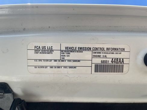 Used 2022 Jeep Gladiator Sport AWD/4WD image 36