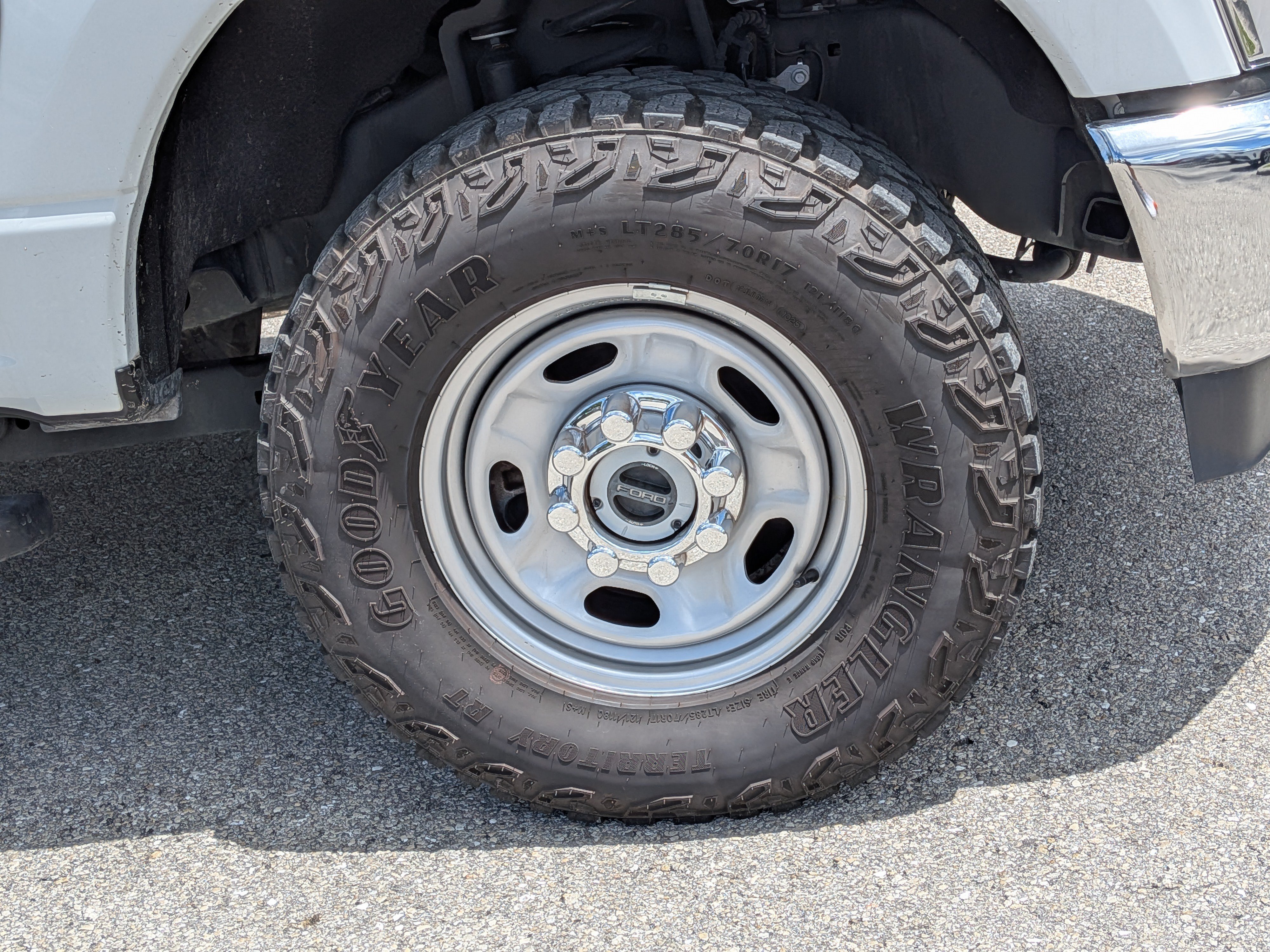 Used 2025 Ford F350 XL w/ XL Off-Road Package AWD/4WD image 11