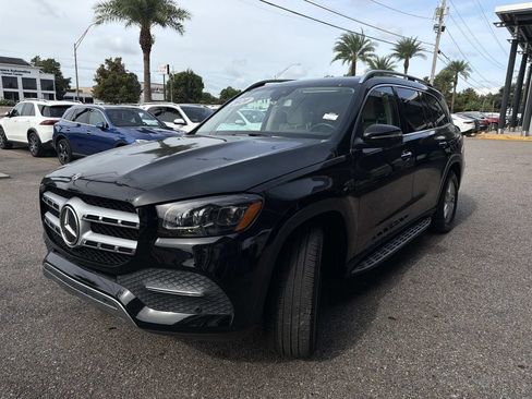 Used 2020 Mercedes-Benz GLS 450 4MATIC image 3