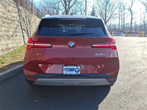 Used 2025 BMW X3 xDrive30i w/ Premium Package image 5