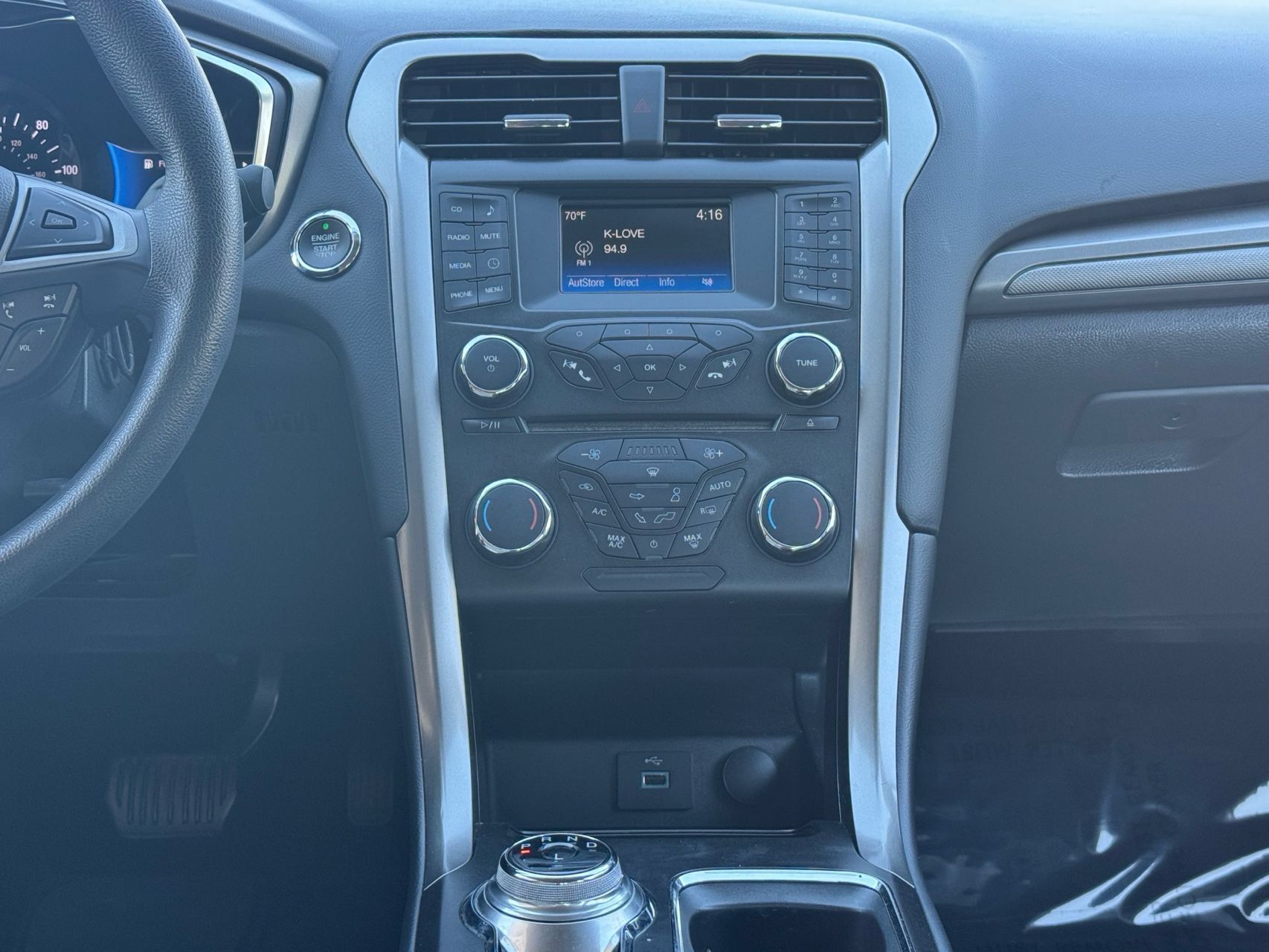 Used 2018 Ford Fusion S FWD image 23