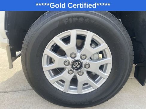 Certified 2024 Toyota Tacoma SR5 AWD/4WD image 13
