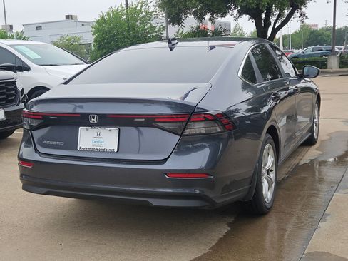 Certified 2023 Honda Accord LX image 5