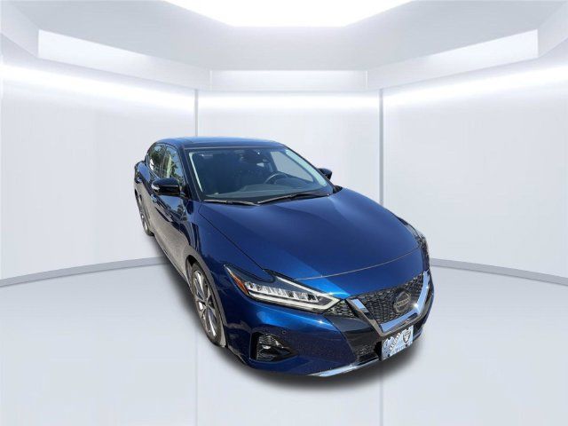 Used 2022 Nissan Maxima Platinum w/ Sport Mat Group FWD image 3