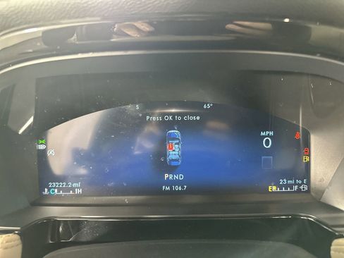 Used 2025 Lincoln Corsair FWD w/ Equipment Group 101A image 15