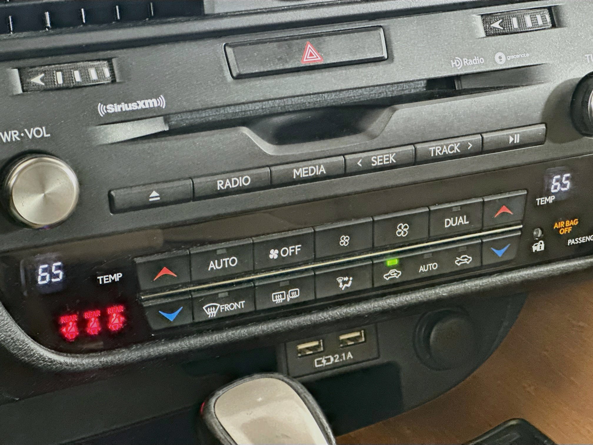 Used 2021 Lexus RX 450h AWD w/ Premium Package image 24