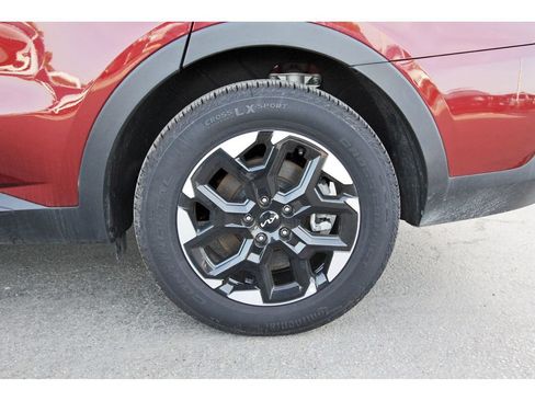Certified 2025 Kia Sorento S w/ Panoramic Sunroof Package FWD image 33