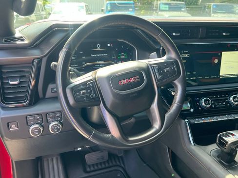 Used 2023 GMC Sierra 1500 AT4 w/ AT4 Premium Package AWD/4WD image 14