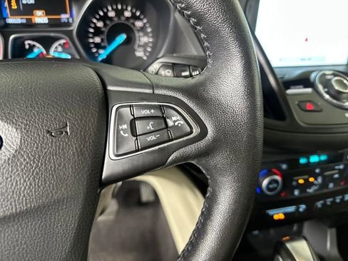 Used 2018 Ford Escape Titanium image 16