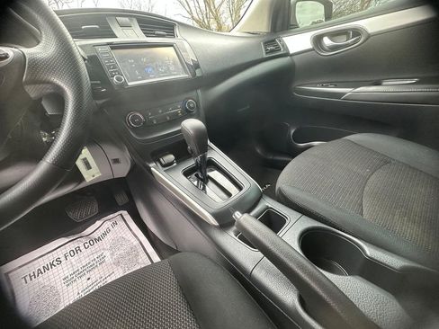 Used 2019 Nissan Sentra S image 15