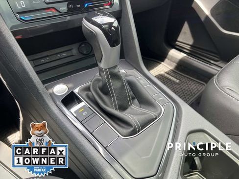 Used 2023 Volkswagen Tiguan SE R-Line FWD image 28