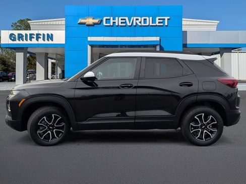 Used 2023 Chevrolet TrailBlazer ACTIV w/ Convenience Package image 10