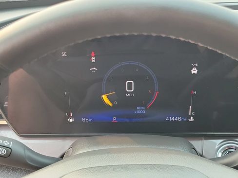 Used 2024 Chevrolet Trax ACTIV w/ Driver Confidence Package FWD image 23