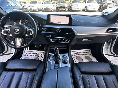 Used 2019 BMW 530i xDrive w/ M Sport Package image 44