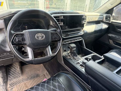 Used 2022 Toyota Tundra SR5 AWD/4WD image 5
