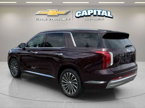 Used 2024 Hyundai Palisade Calligraphy AWD/4WD image 3